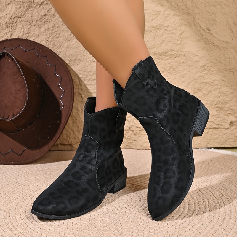 Vintage Fashion Style - Sepatu bot pendek motif leopard vintage