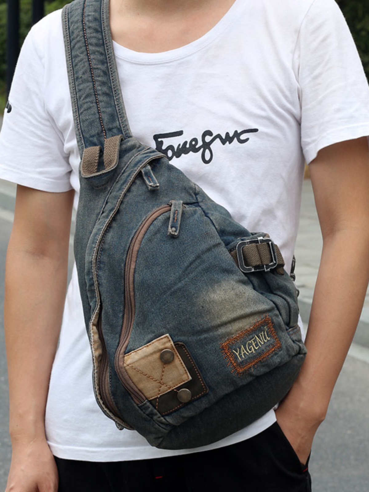 Vintage Fashion Model - Tas Selempang Denim Retro Unisex Kasual