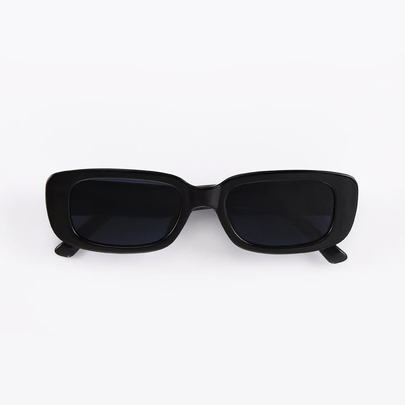 1/4 Buah Kacamata Hitam Perseg - Vintage Fashion Female ulasan dan harga