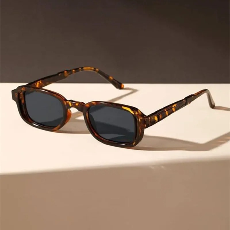 Kacamata Hitam Persegi Panjang - Vintage Fashion Female ulasan dan harga
